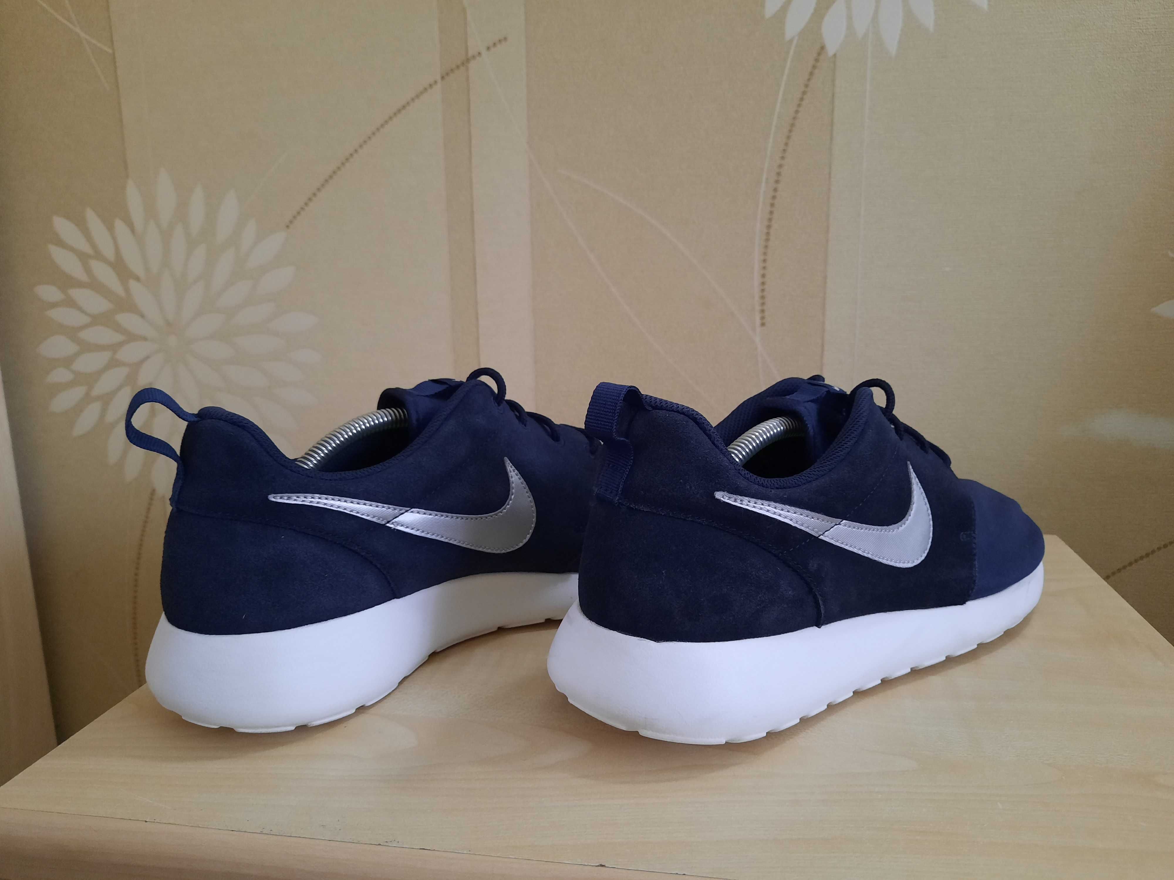 Кроссовки утеплённые Nike Rosherun Suede оригинал размер 45