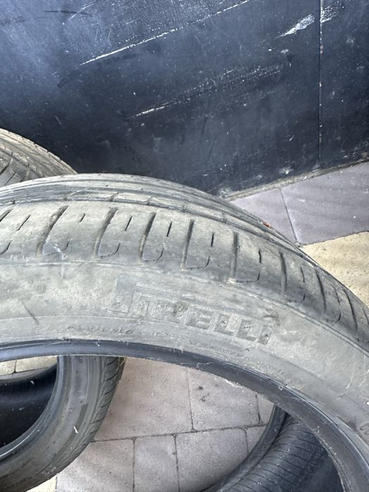 Продам шини розмір 245/40 18R