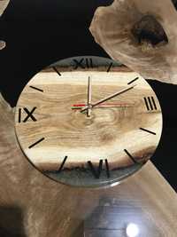 Настенные часы из дерева и эпоксидной смолы, ручная работа