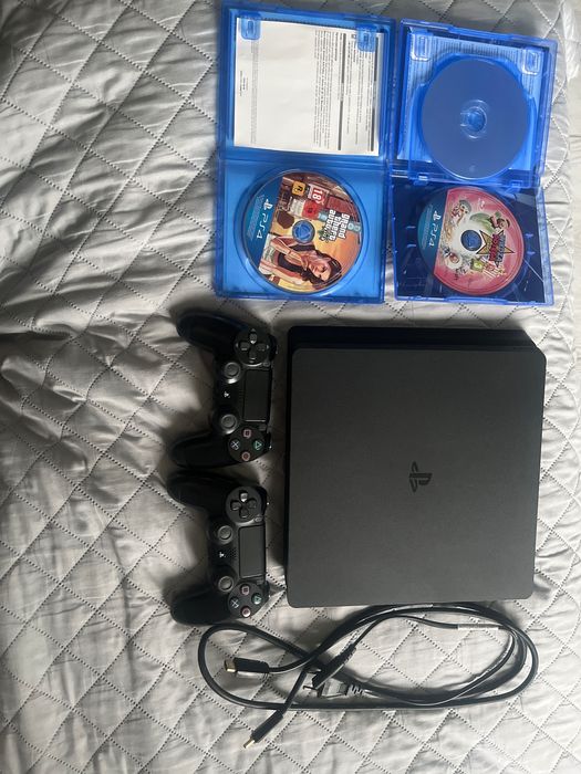 Ps4 Slim + 2 kontrolery OKAZJA