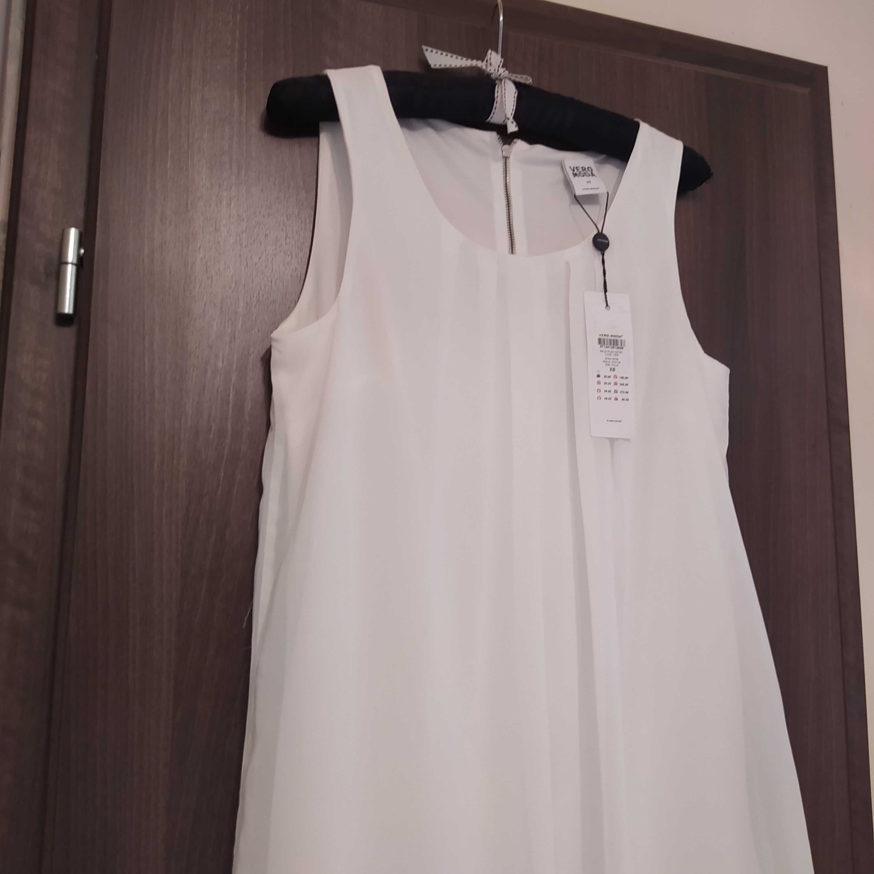 Sukienka nowa z metką Vero Moda biała z podszewką luźna lekka krótka