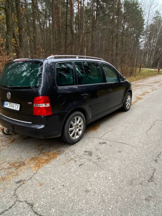 Volkswagen Tauran 2004p