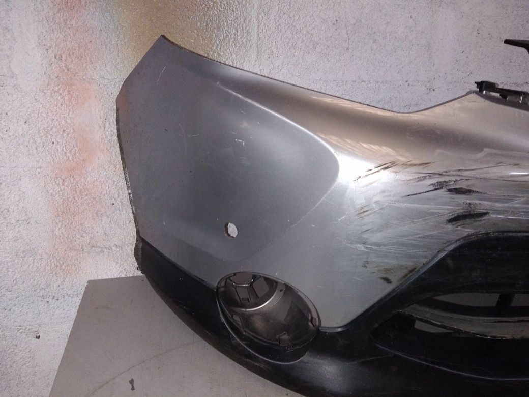 Vendo Para-choque de frente Nissan Qashqai 2 ano 2014 /17