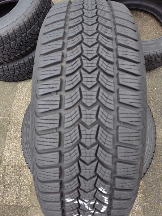 205/60R16 96H Dębica Frigo HP2 para zima 2022 PZ68 SP