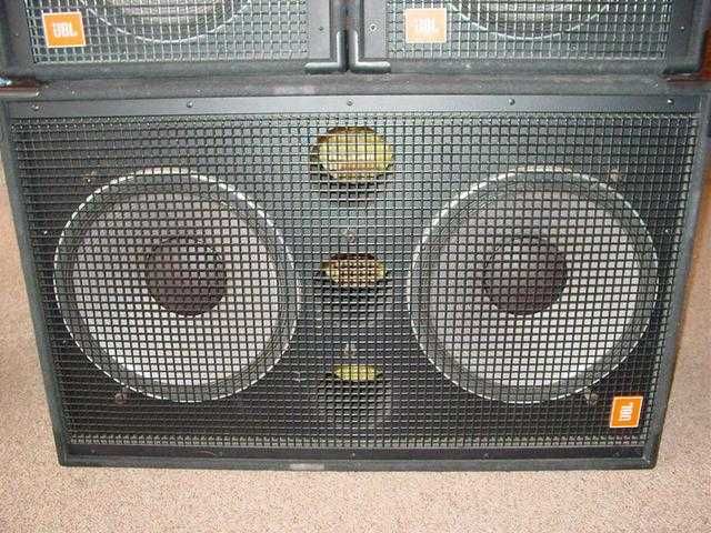 Продам 1 сабвуфер jbl sr4719a