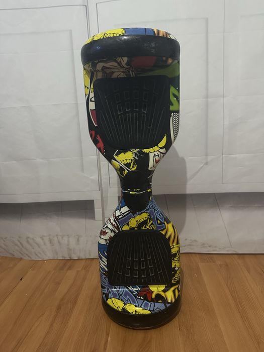 Hoverboard com marcas de uso