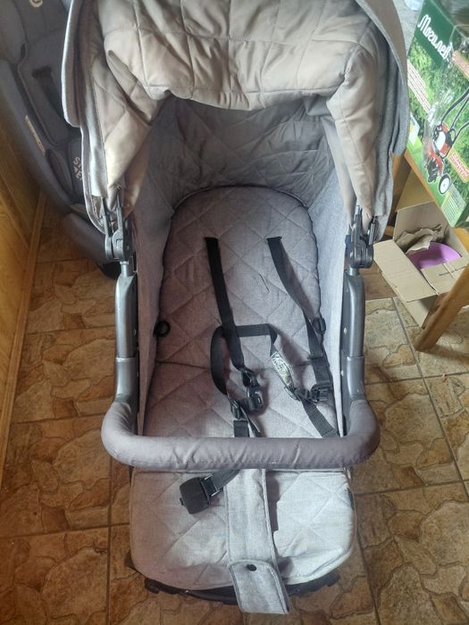 Дитяча коляска фірми Rapid