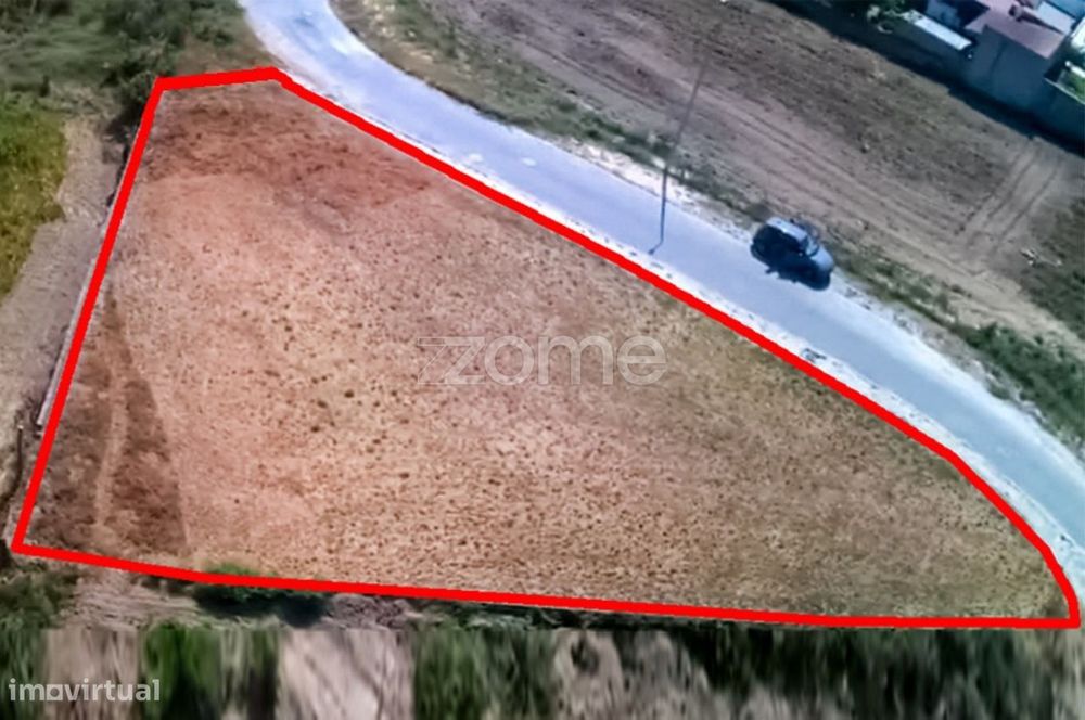 Terreno para construção em Landim