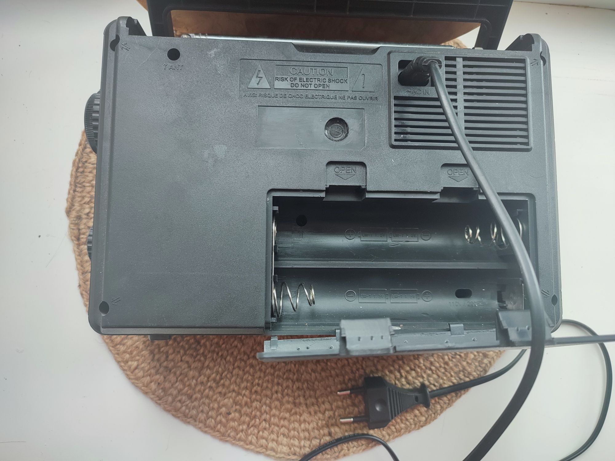 Радіоприймач Golon RX-9977 (usb,акумулятор,батарейки,220V)  Радио