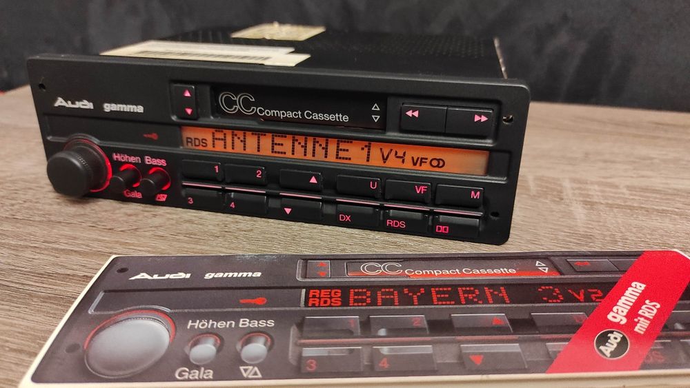 Idealne radio Audi GAMMA CC 80 100 coupe 90 A4 B3 B4 19cm oldtimer