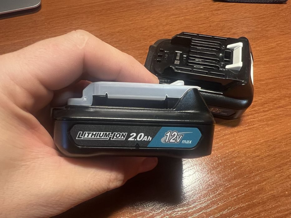 Акумулятор Makita BL1021B новий в упаковці з гарантією, оригінал CXT