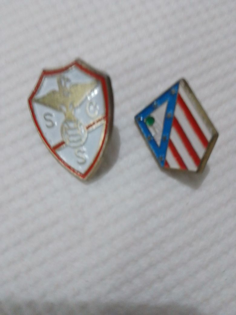 2 pins do salgueiros e atlético de Madrid