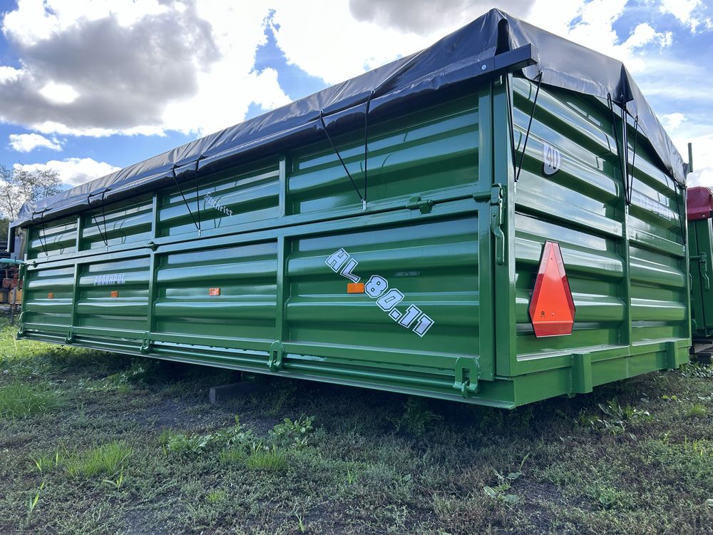Zabudowa przyczepy rolniczej HL 8011 (boki, burty, hw 6011)