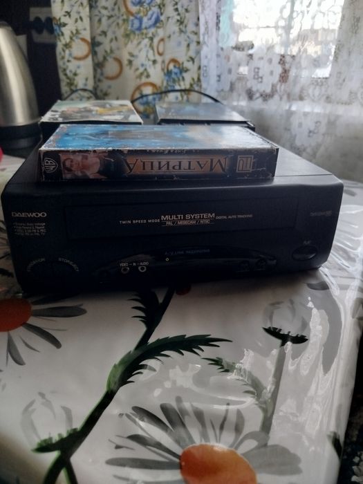 Продам DAEWOO видеомагнитофон