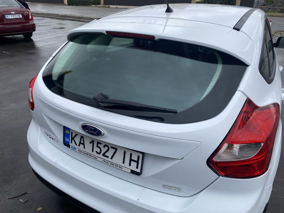 Форд фокус 14 рік 1.0