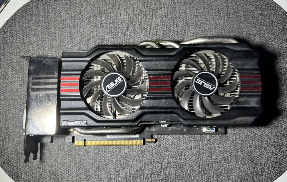 Asus GTX 670 legendarna karta graficzna