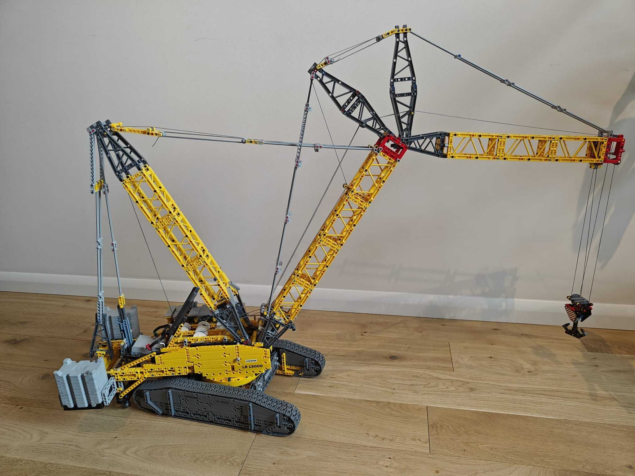 LEGO Technic 42146 Żuraw Liebherr