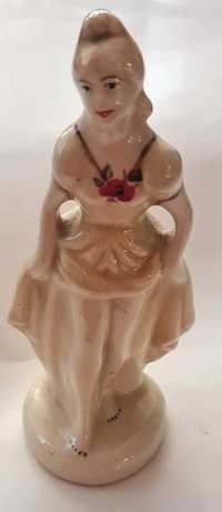 Stara klasyczna figurka porcelanowa
Cena za przedmiot w stanie widoczn