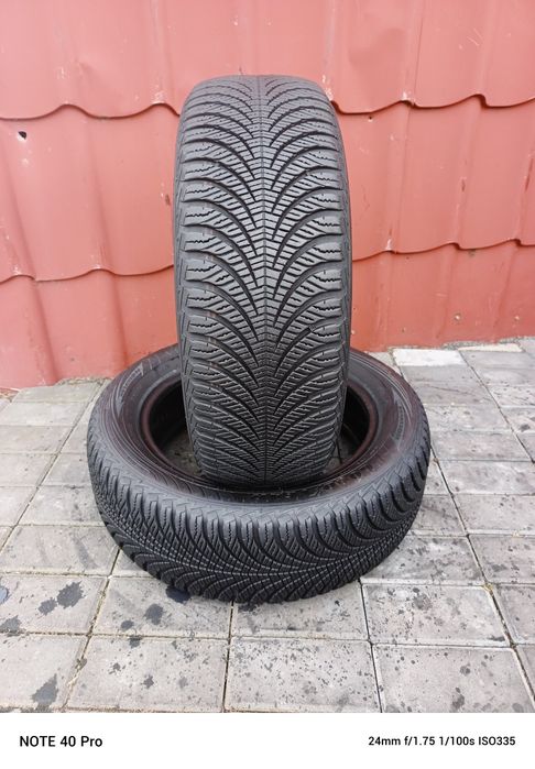 Opony 195/55/16 Goodyear Vector 4 season