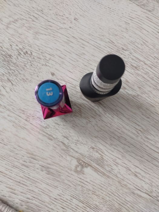 Zestaw dwóch lakierów hybrydowych Cuccio, Molly Lac.