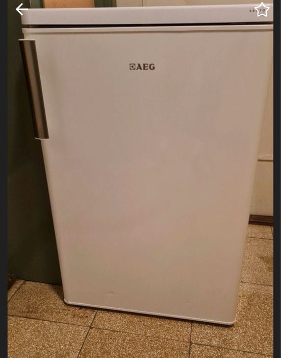 Холодильник AEG