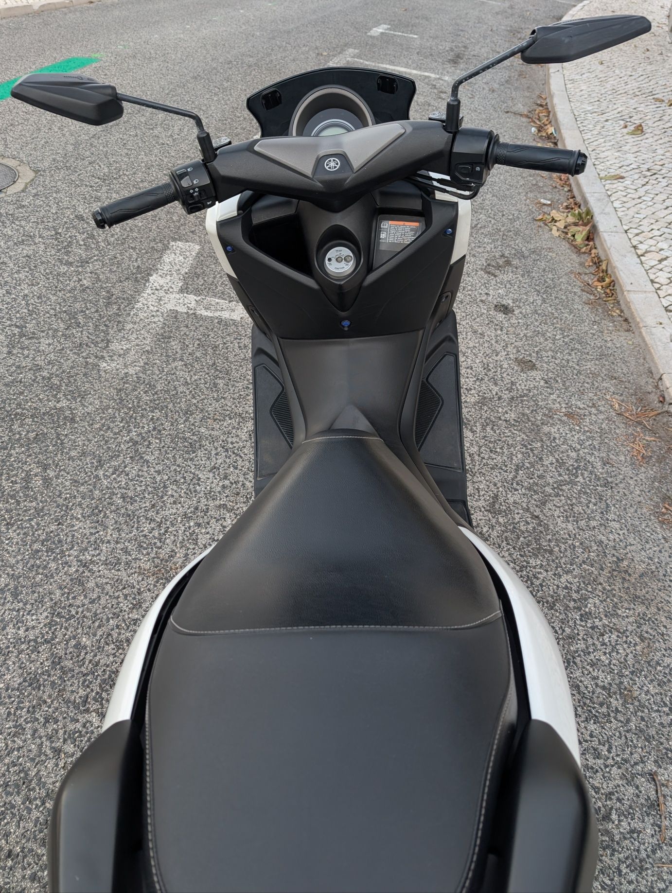YAMAHA NMAX 125cc 2021