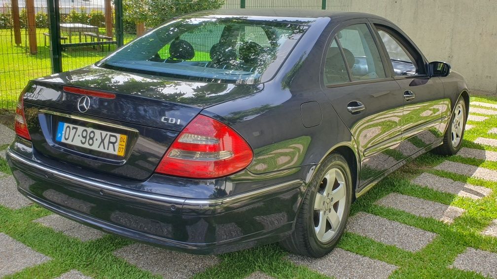 Mercedes E270 cdi,  Avantgarde,  Nacional,  2004