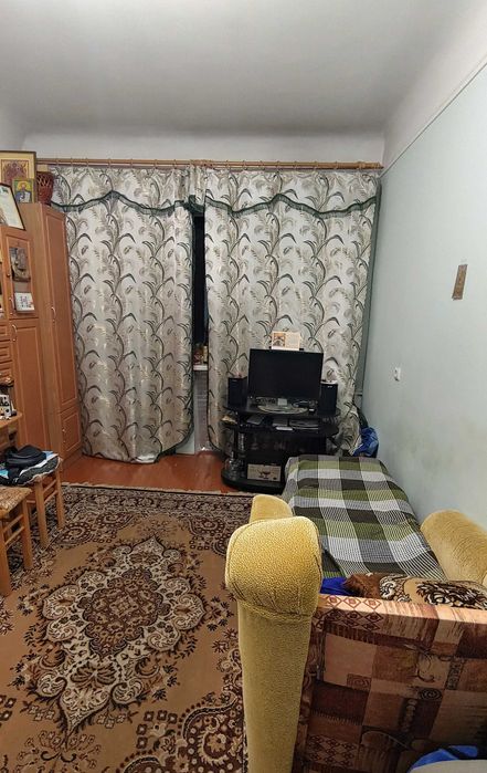 Підселення в однокімнатну квартиру  (Парк Жовтневий)