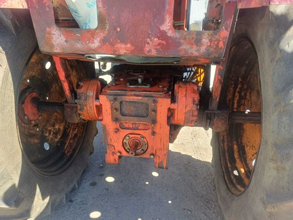 Продам екскаватор ЕО-2621, трактор ЮМЗ-6