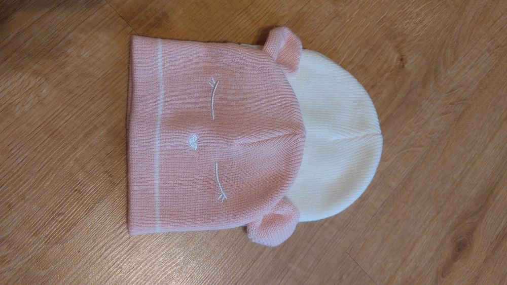 Zestaw 2 czapek nowe