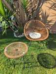 Conjunto mesa e duas cadeiras