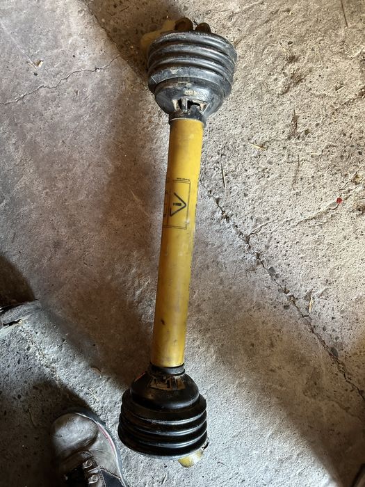 Wał przegubowy  teleskopowy