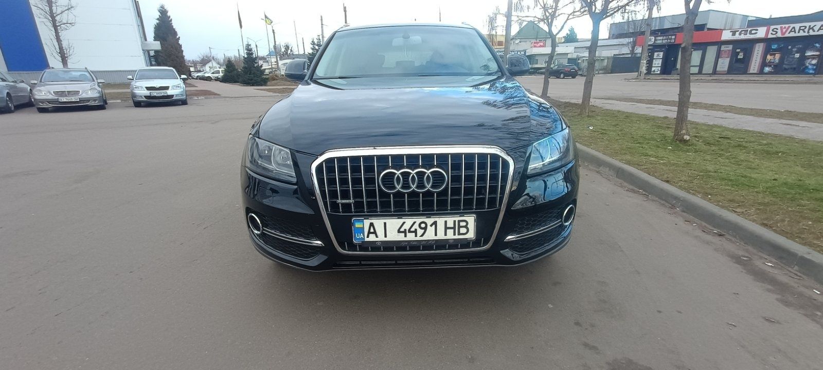 Продам Audi q5 quattro