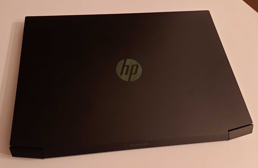 Laptop HP Pavilion Gaming 15 Ryzen 7 3750H 16GB RAM GeForce GTX 1660TI
