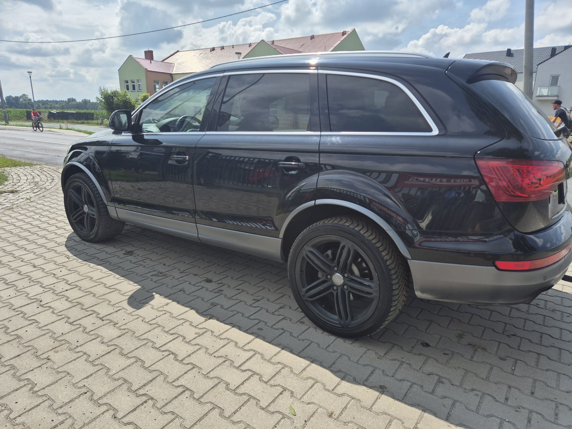 *** Audi Q7 * 3.0 TDI * 7 Os.*4x4* Lift * Zamiana * Alu 21 *