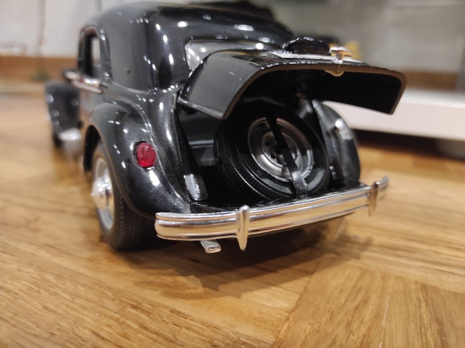 1/18 citroen 15 CV atracion Avant maisto carro coleção miniatura