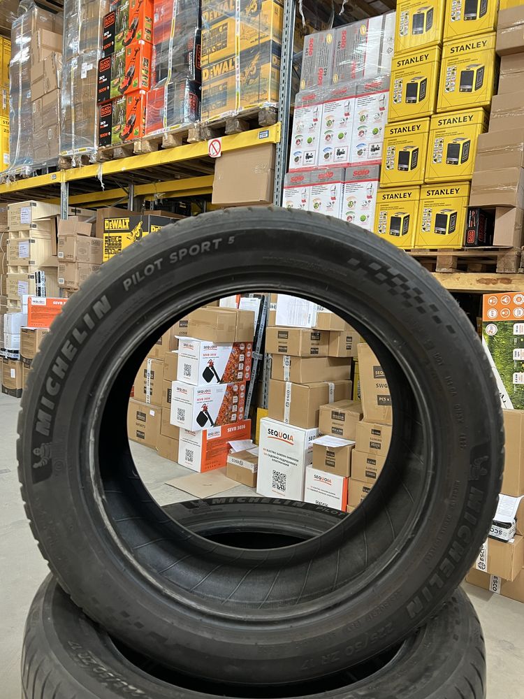 Michelin Pilot Sport 5 225/50 R17