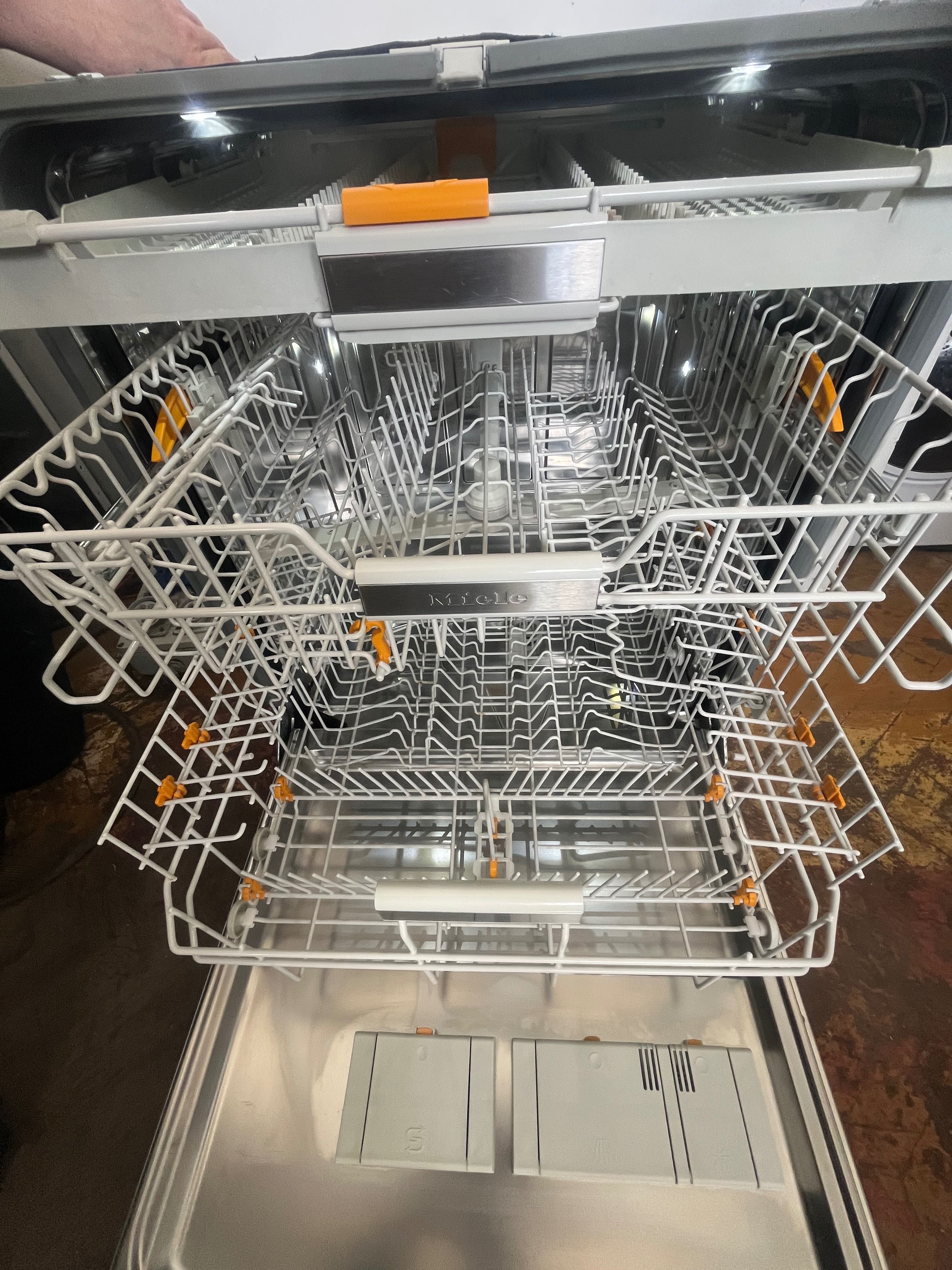 Zmywarka MIELE INOX G 6700 SCU z gwarancją