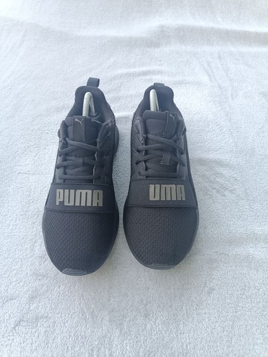 Женские кроссовки беговые Puma р40