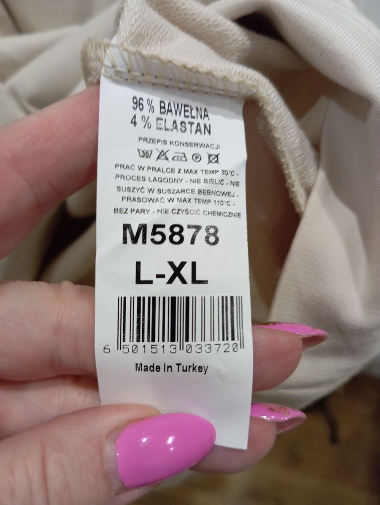 Bluza  Megi z aplikacją misia