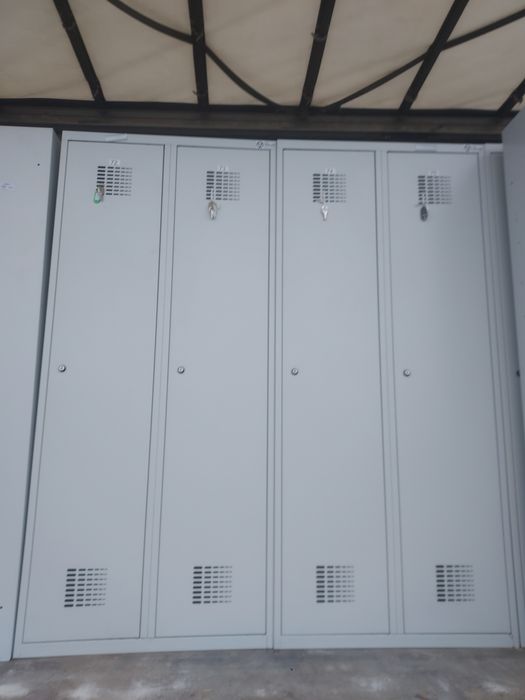 Szafk bardzo ładne bhp pracownicze socjalne ubraniowa odzieżowa