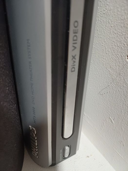 Leitor dvd Philips MTS3050 com 5 colunas e subwoofer