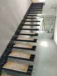 Schody drewniane metalowe