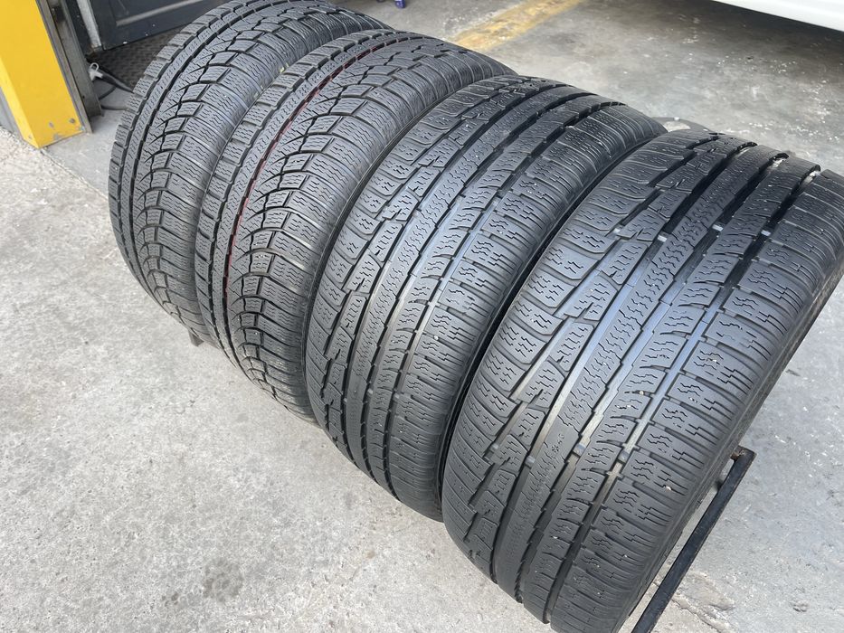 Шини зимові R18 225 40 Nokian WRa3 WRa4 Склад Осокорки