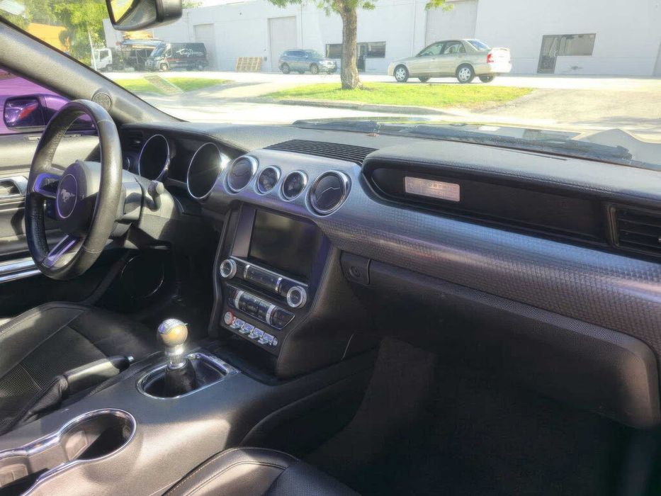 Ford Mustang GT Premium      2015