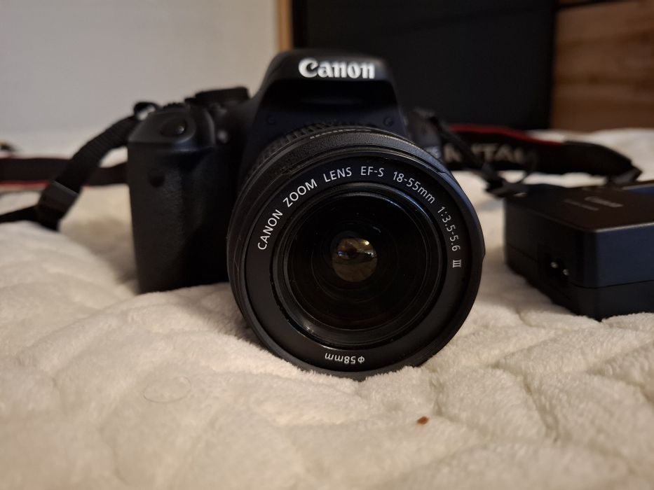 Фотоапарат Canon 600D 18×55мм