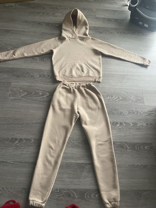 Спортивний жіночий одяг