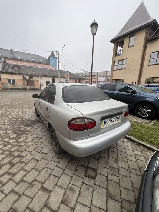 Продається машина