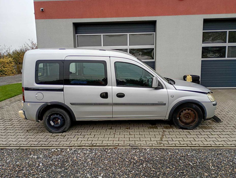 Części Opel Combo silnik, maska, drzwi, skrzynia biegów, lampy
