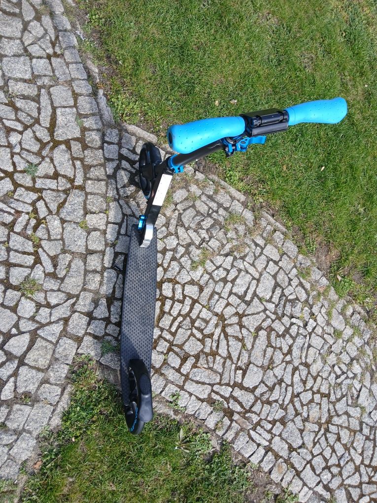 Hulajnoga aluminiowa Delta Sport